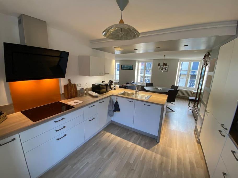 Appartement Les Corsaires Granville Exterior foto